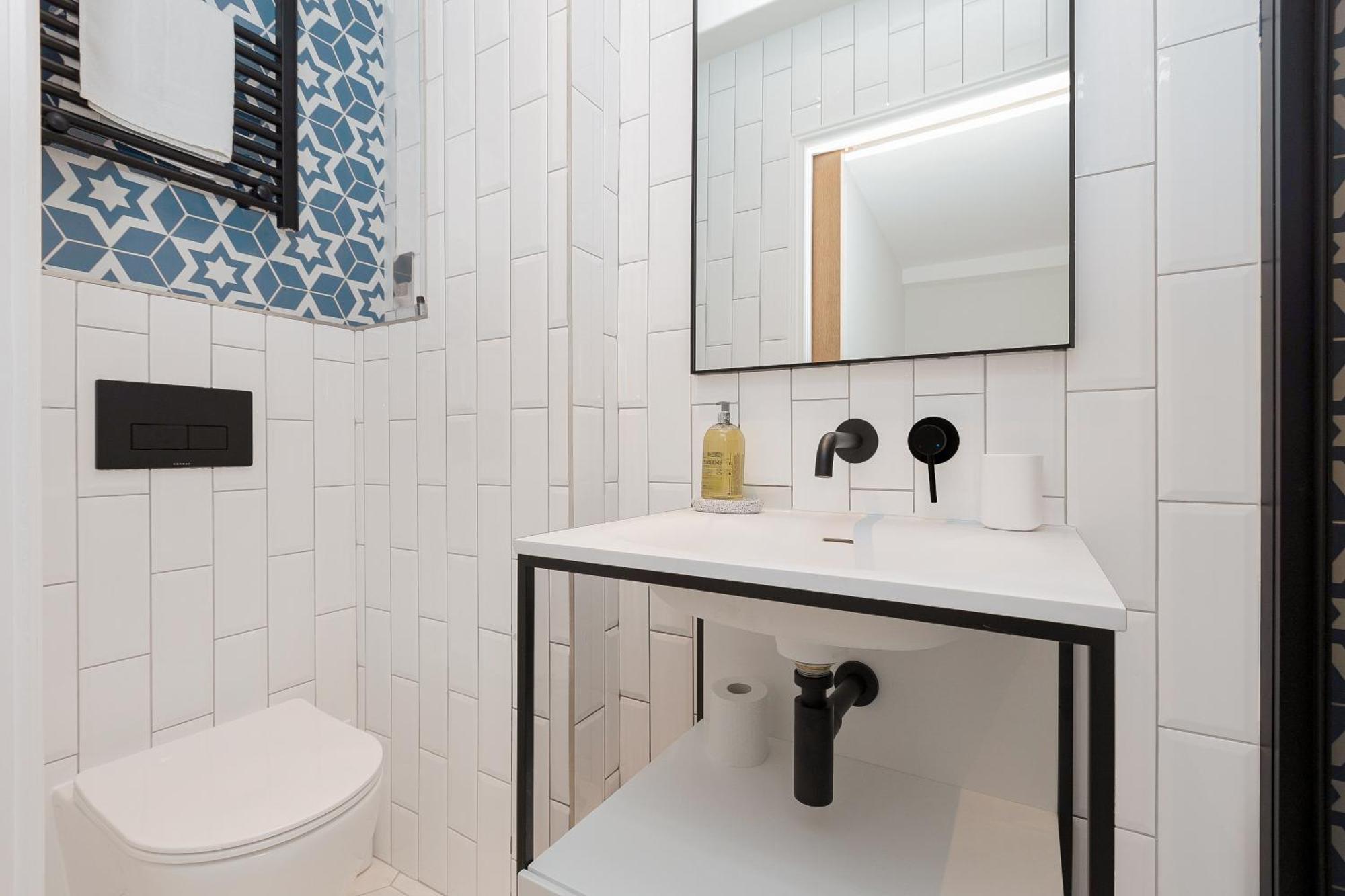 Contemporary 2Br Duplex With A Patio In Chelsea Apartment London Ngoại thất bức ảnh