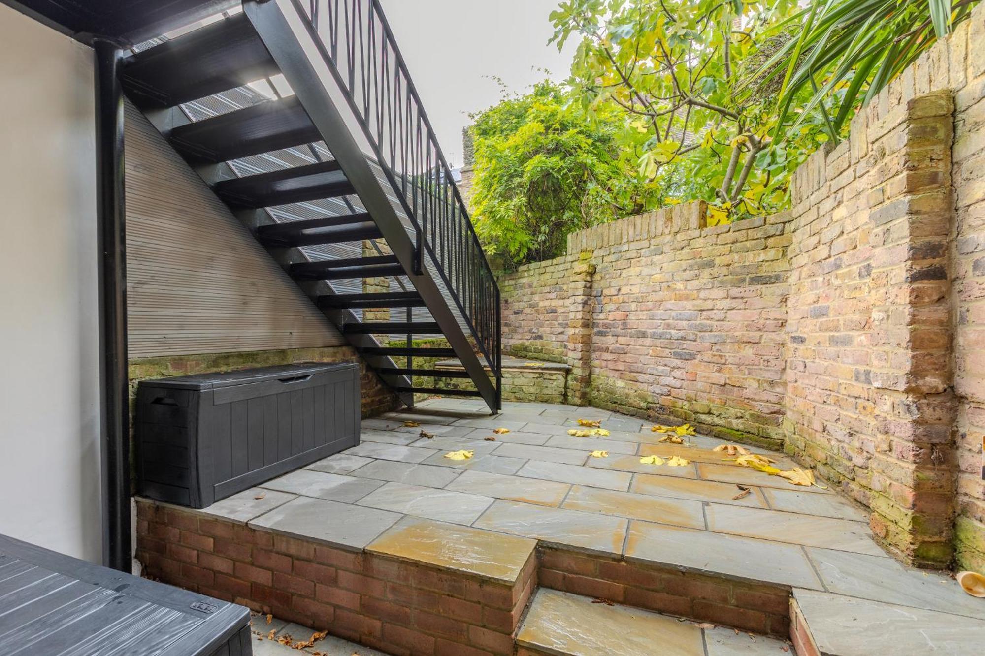 Contemporary 2Br Duplex With A Patio In Chelsea Apartment London Ngoại thất bức ảnh